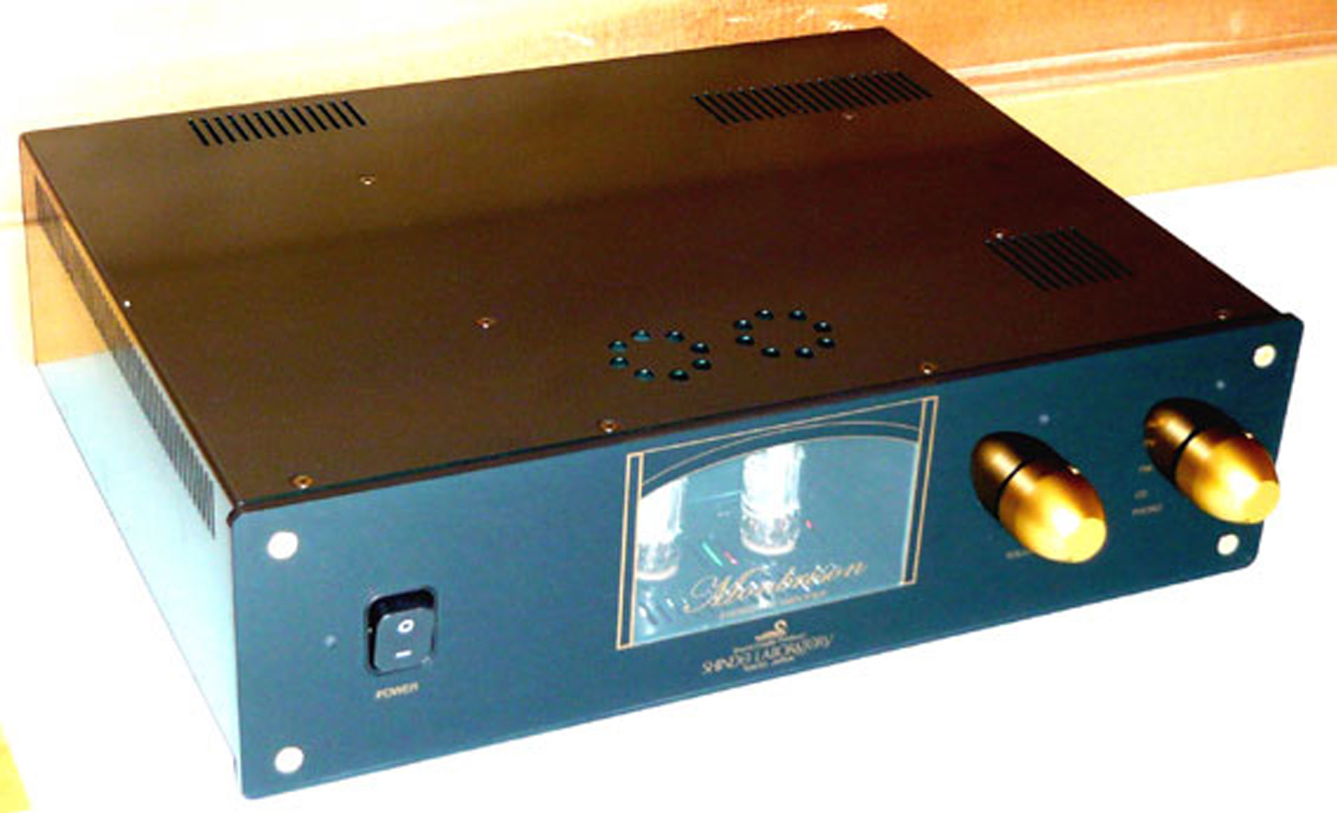 Shindo Monbrison pre amplifier circa 2009