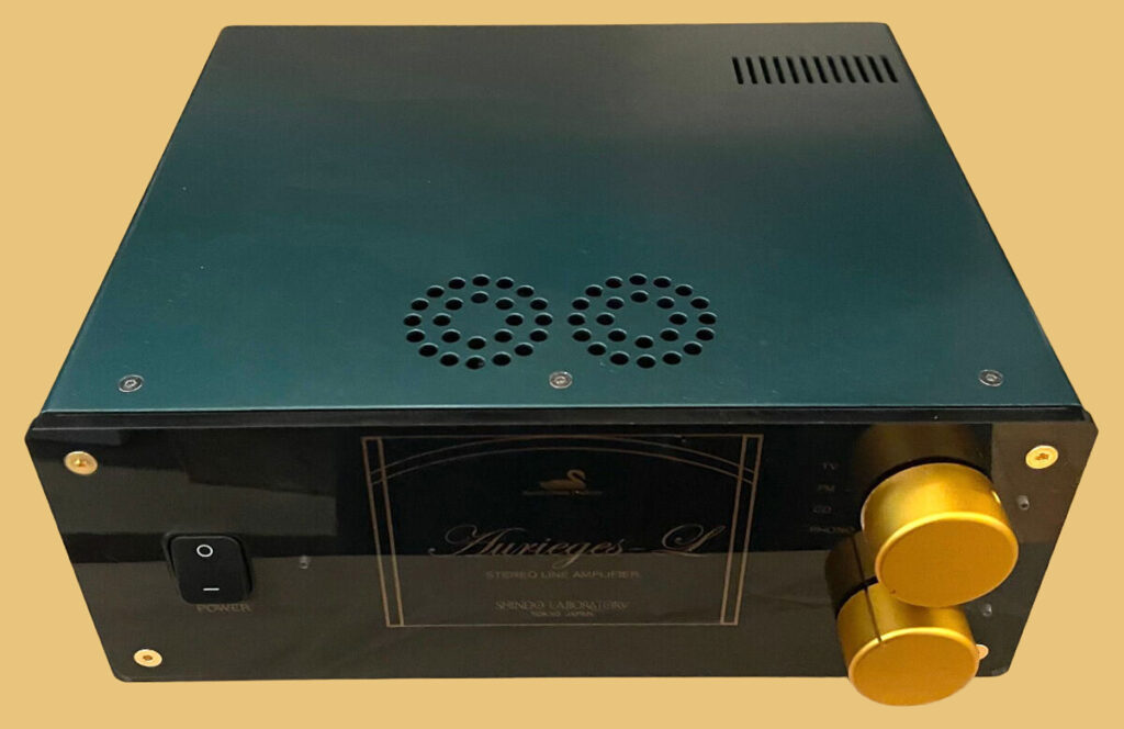 Shindo Aurièges L Pre Amplifier 2011