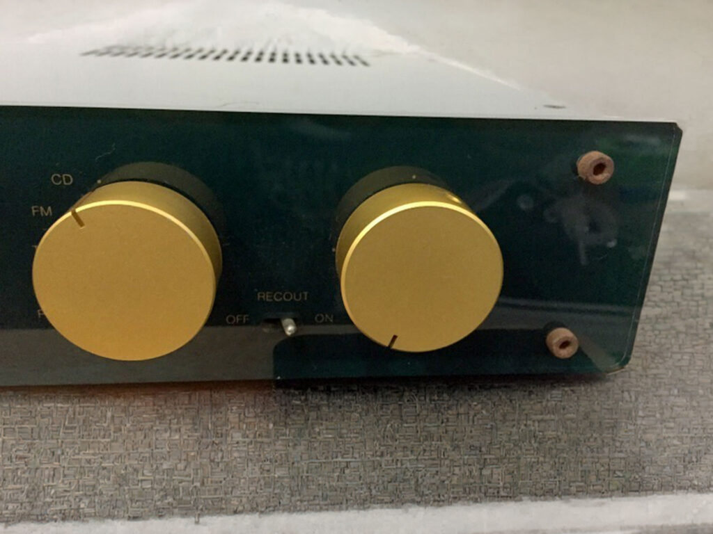 Shindo Catherine Pre Amplifier
