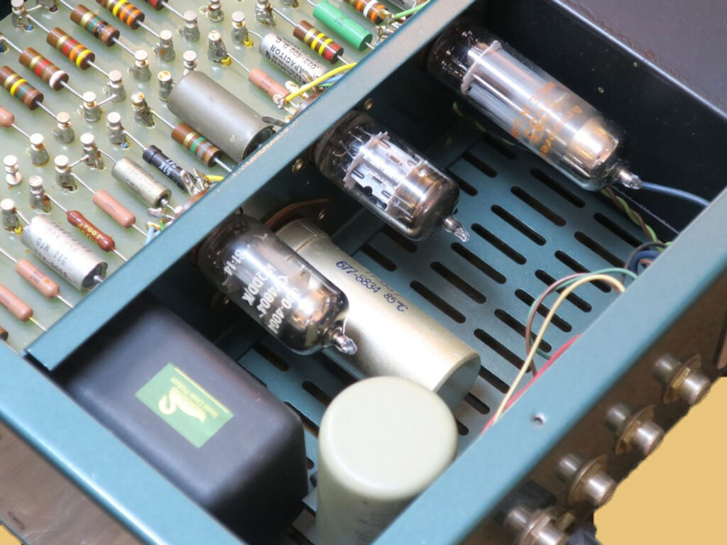 Shindo Giscours Model 378 pre amplifier circa 1990